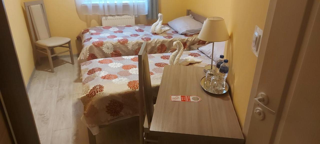 Pauza Motel Tarnowo Podgorne Luaran gambar