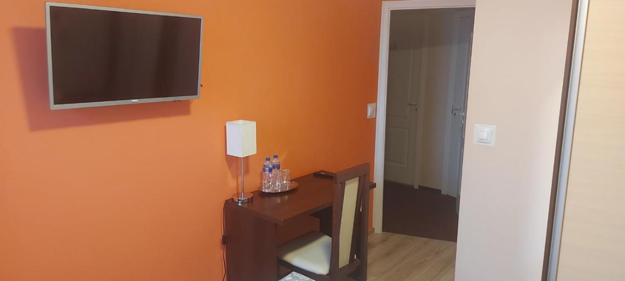 Pauza Motel Tarnowo Podgorne Luaran gambar