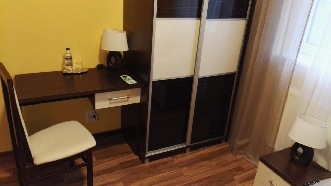 Pauza Motel Tarnowo Podgorne Luaran gambar